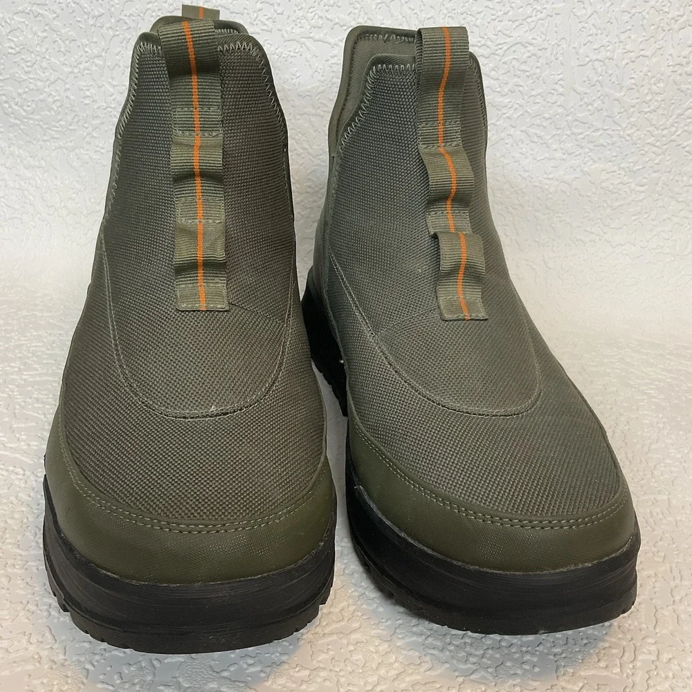 Men's Columbia Hyper-Boreal Metro Hiking Boot Size 9,5 Waterproof - Olive Green